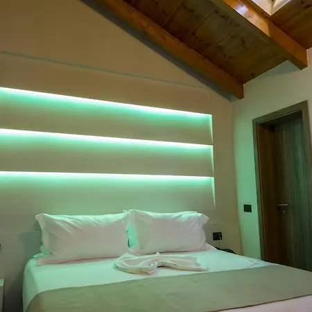Pandora Apartment *