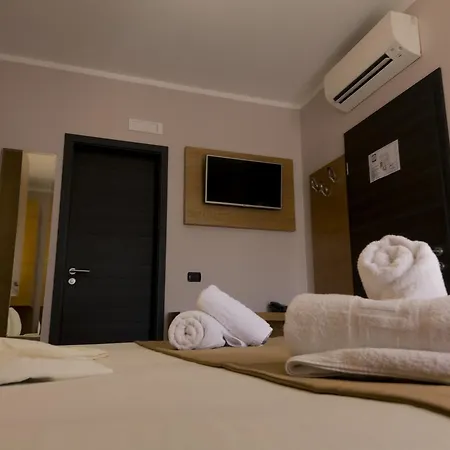 Pandora Apartment *